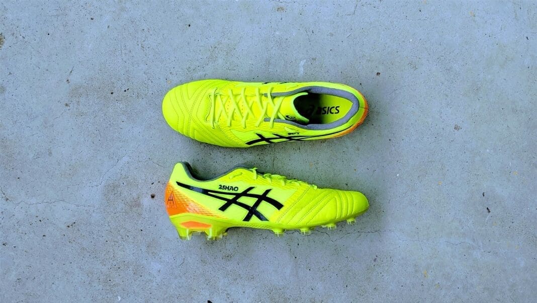 ASICS Ultrezza AI