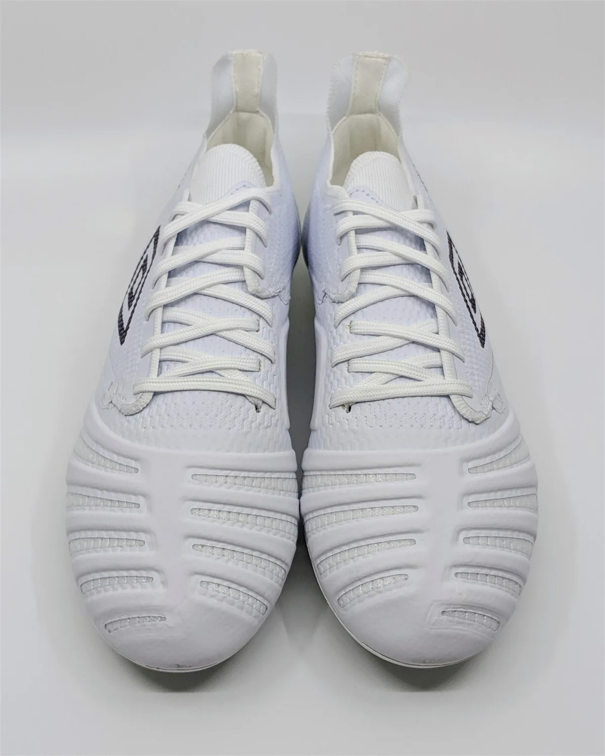 Umbro UX Accuro 3 Pro