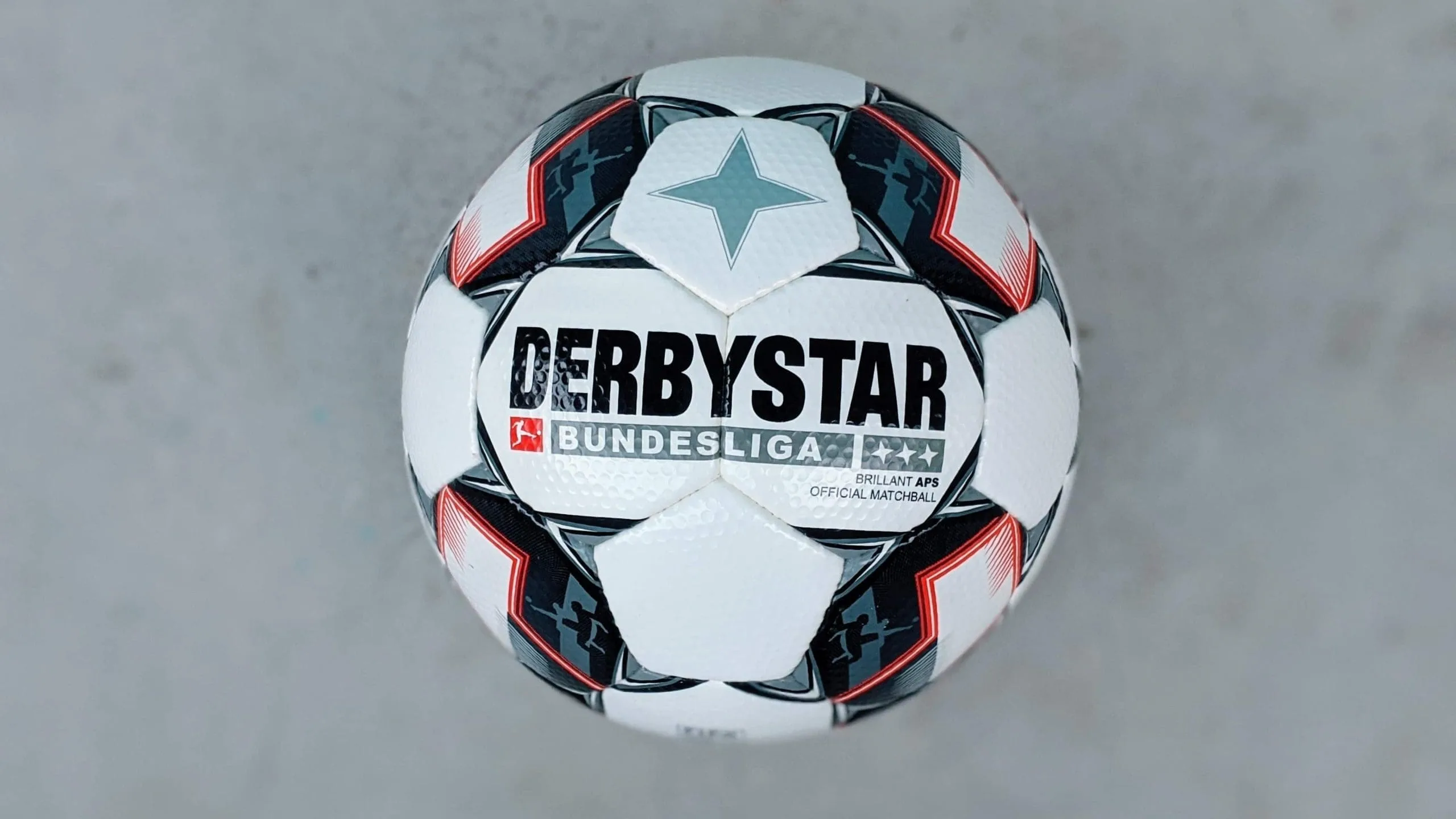 Derbystar APS Brillant Bundesliga